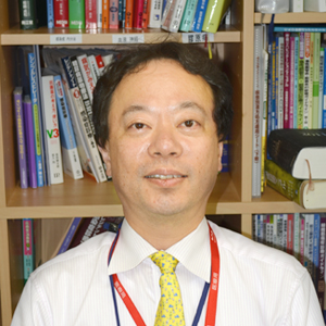 総合医療学講座 前医局長(奈良県立医科大学 地域医療学 教授)(奈良県立医大附属病院 臨床研修センター センター長) 赤井 靖宏